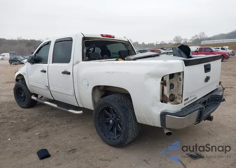2011 Chevrolet Silverado 1500 Ls from USA, damaged, VIN 3GCPKREA2BG137213